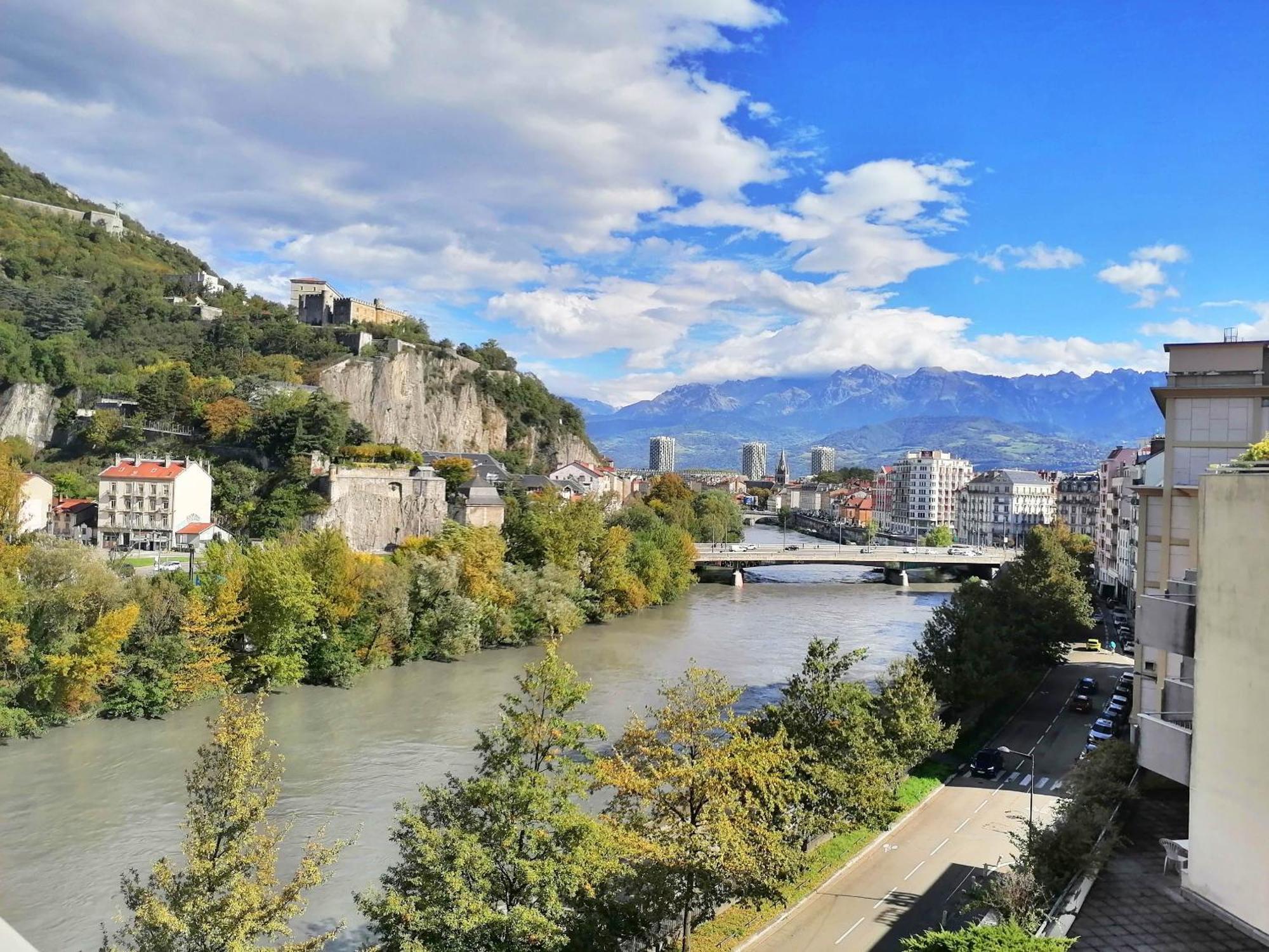 Appartement Hagaki Vue Panoramique Proche Gare Netflix Grenoble Kültér fotó